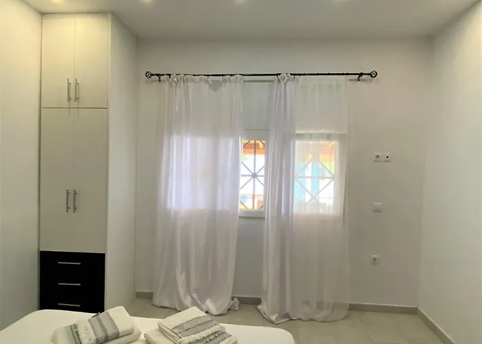 Ionion Seaside Holiday home Vartholomio