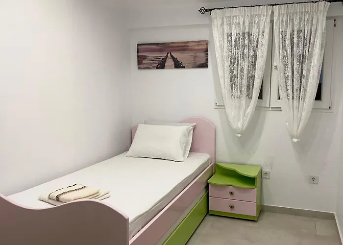 Ionion Seaside Nyaraló Vartholomió